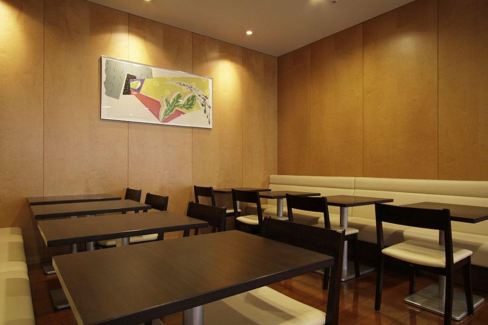 Mitsui Garden Hotel Okayama Buitenkant foto