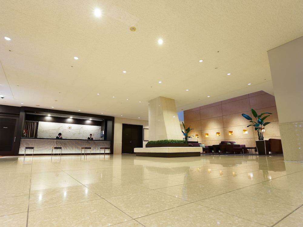 Mitsui Garden Hotel Okayama Buitenkant foto