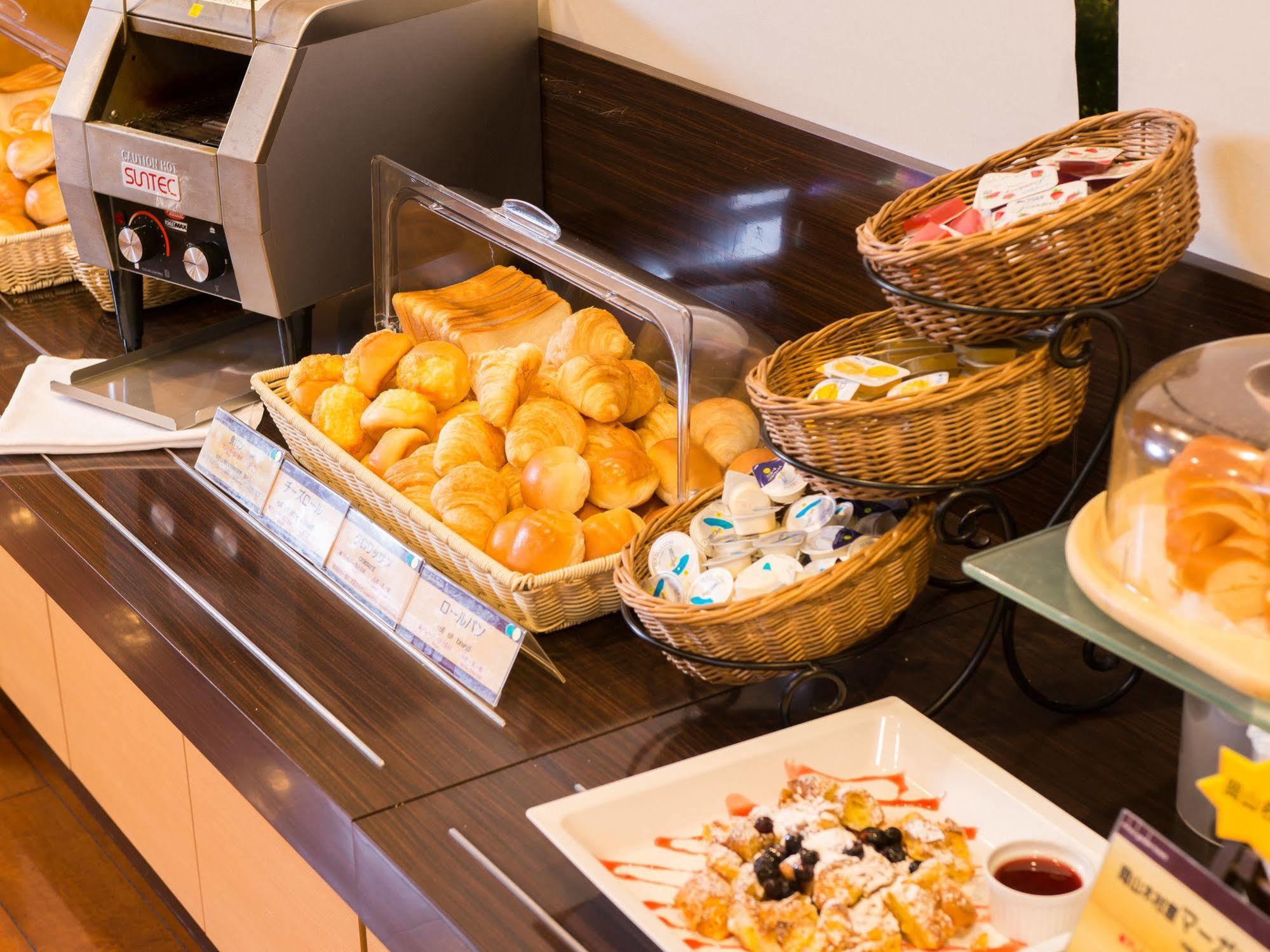 Mitsui Garden Hotel Okayama Buitenkant foto